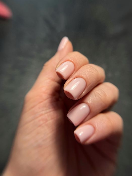 Манікюр, покриття гель лаком, гелеве укріплення, маникюр, гель