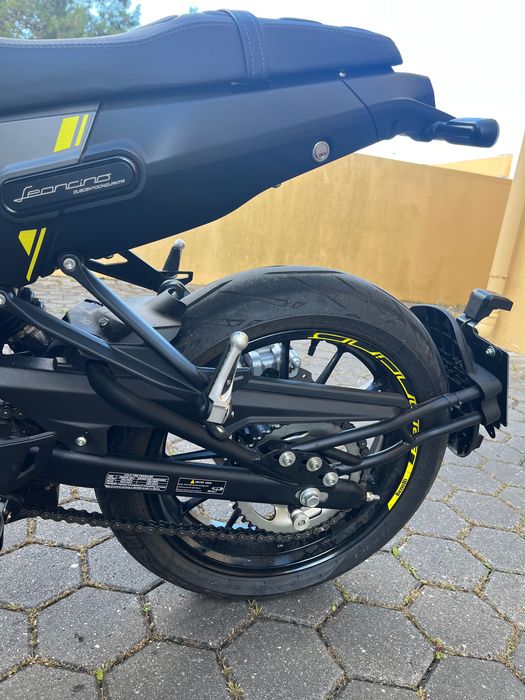 Mota Benelli Leoncino 250