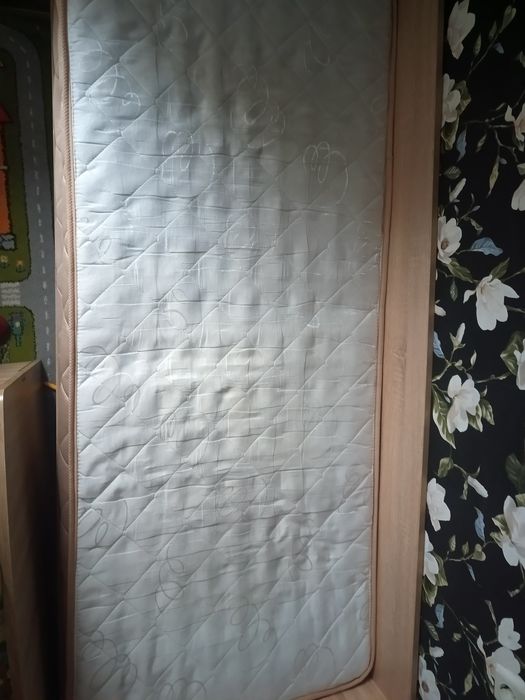 Два матраци б/у  ціна вказана за два.