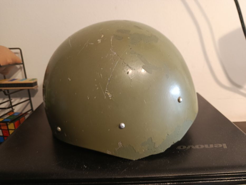 Rzadki hełm PC-99 spadochroniarzy jugosłowiańskich