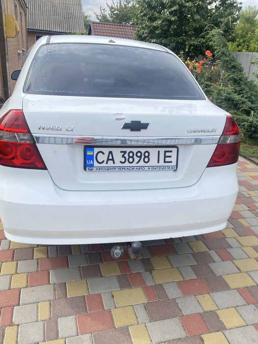 Атомобіль Chevrolet aveo