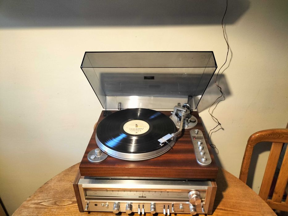 Amplituner Pioneer SX880