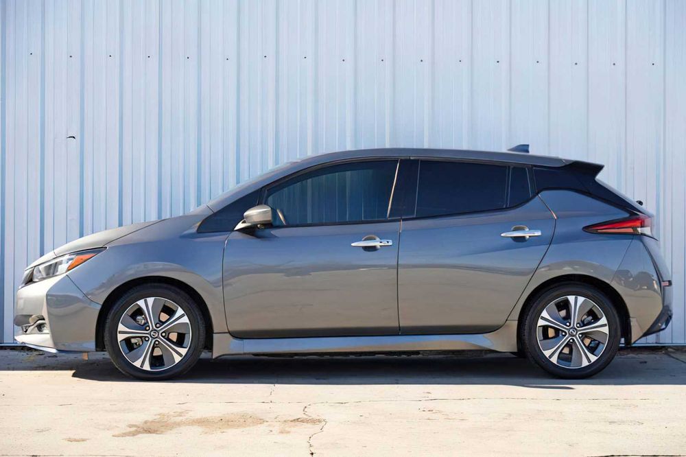Nissan LEAF SL PLUS      2019