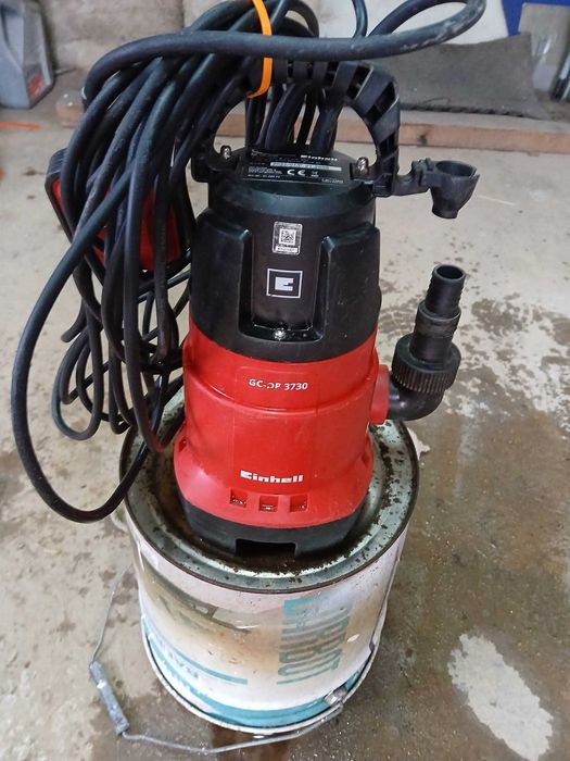 Bomba de águas sujas e limpas