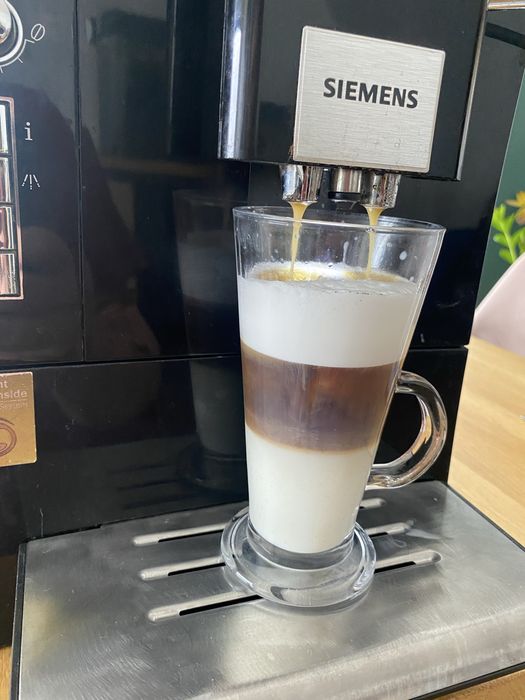 Ekspres do kawy Siemens EQ5 macchiato plus