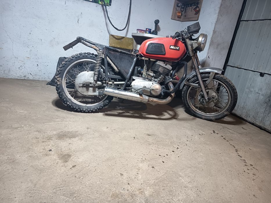 Продам іжа з документами