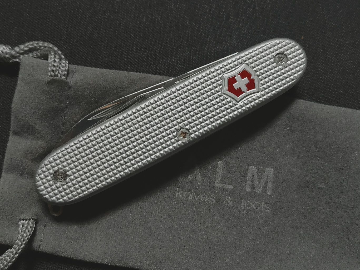 Victorinox Pioneer by przerobiony Wola • OLX.pl