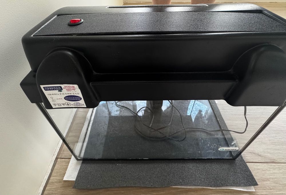 Акваріум  ПРИРОДА з освітленням 34л