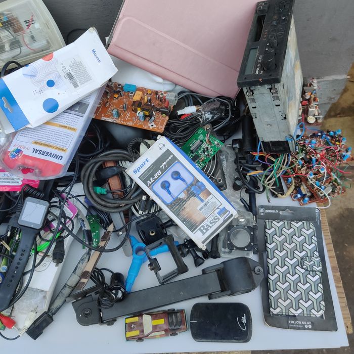 Лот (ящик) разной электроники 10кг