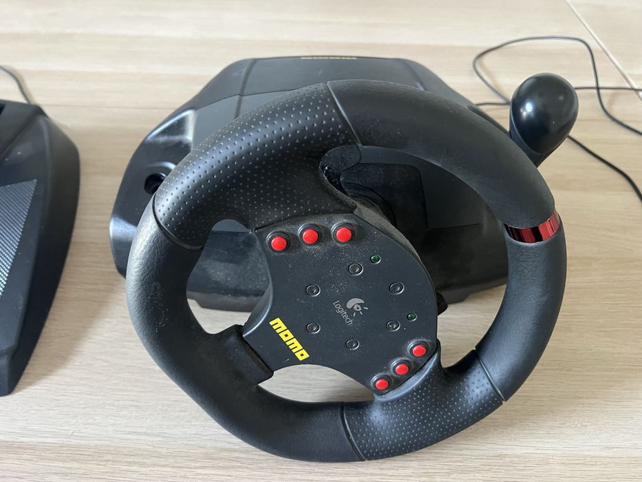 Kierownica logitech momo racing