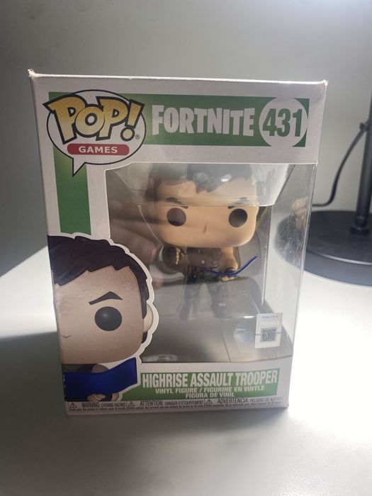 Boneco Funko do Highrise Assault Trooper do Fortnite