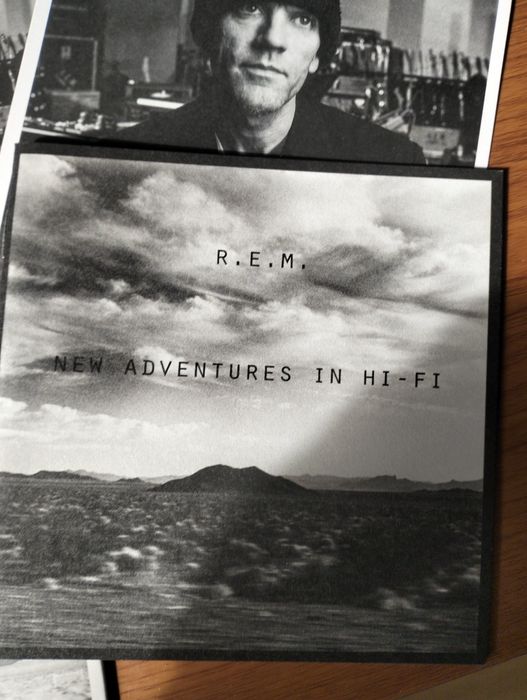 Box R.E.M. New Adventures in Hi-Fi
