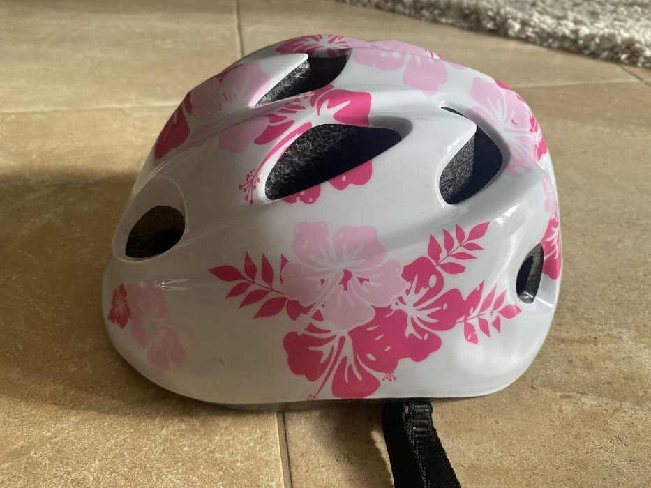 Kask dla dziewczynki 55-58 cm