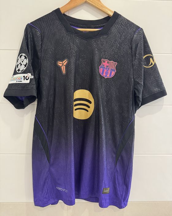 Camisola Barcelona Alternativa Versão Jogador Lamine Yamal 26/27