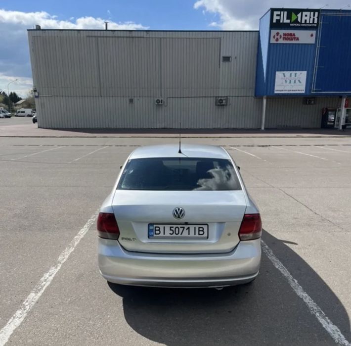 Volkswagen Polo 2012 VIN XW8ZZZ61ZDG034051 фото оголошення 3 з 10