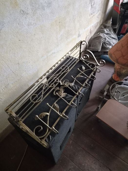 Wieszak na ubrania przedpokój metalowy  nowy