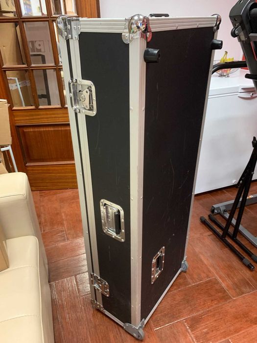 hardcase para teclados   e para mesa de mistura