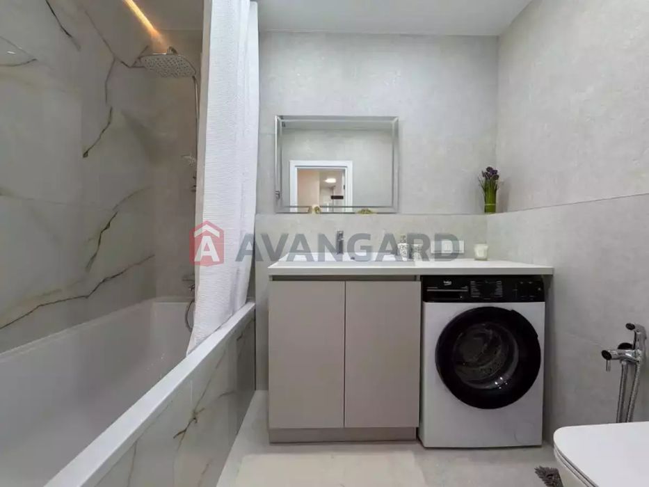 Продам 1 кімн. квартиру, 46 м2, цегла, Брама 68 000 $
