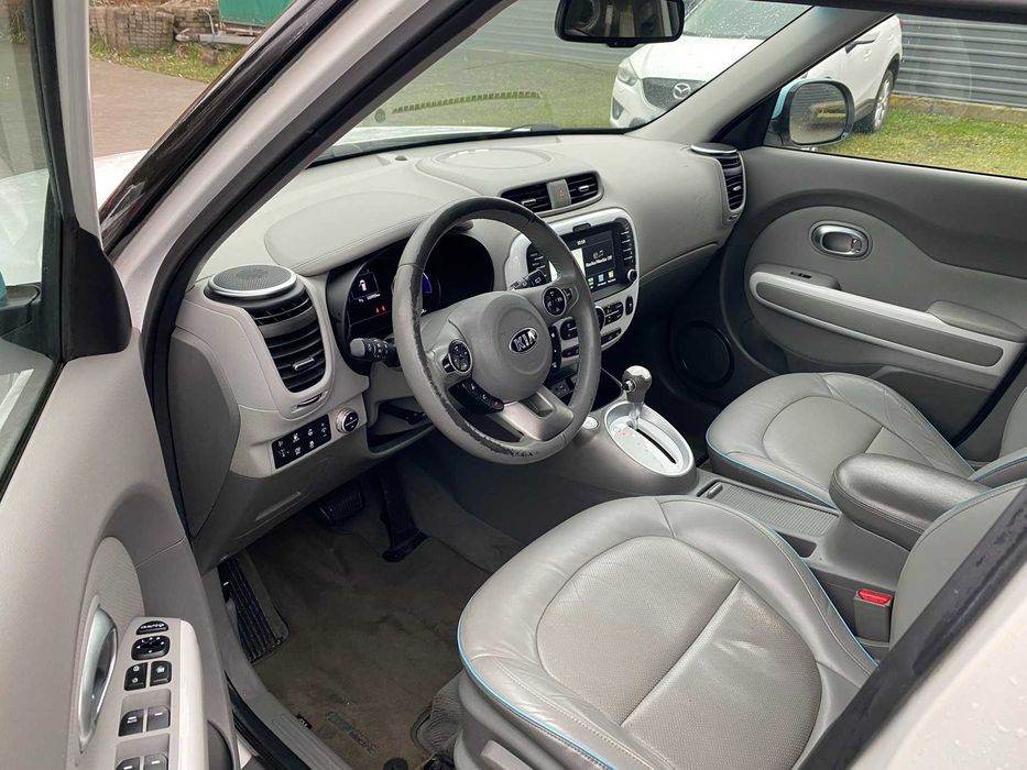 Kia soul Ev 53 квт нова батарея CATL