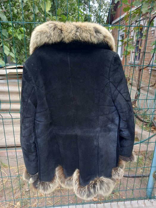 Продам дубленки .