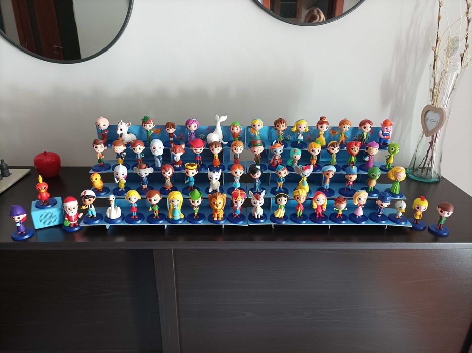 Livros e Figuras de Áudio Contos + DocStation.