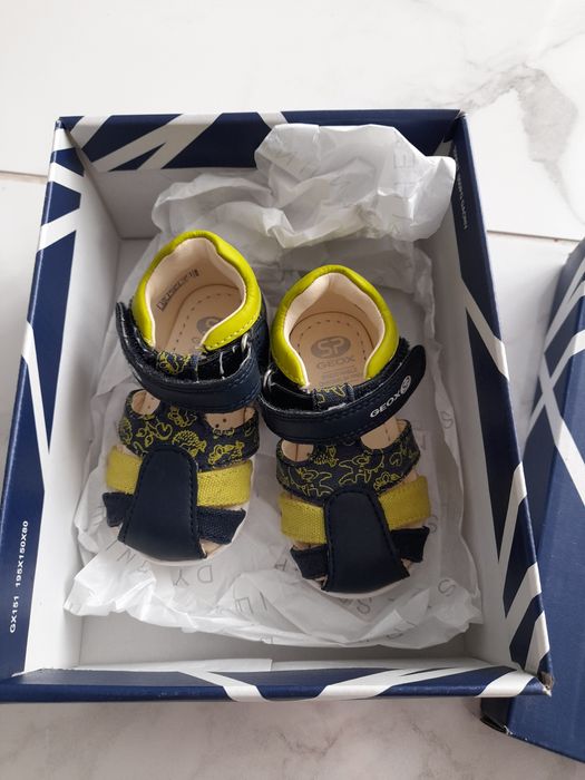 Босоніжки дитячі,оригінал Geox