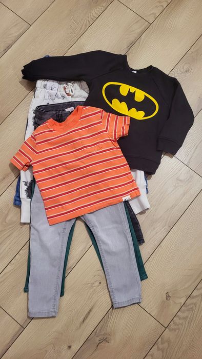 Zestaw spodni bluza i T-shirt r.92