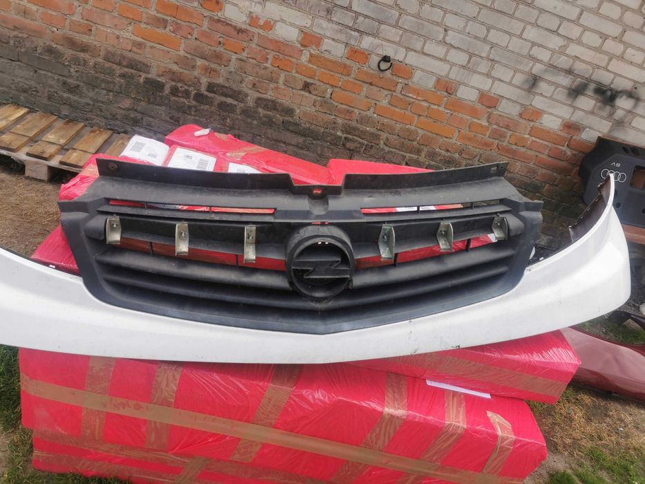 Opel vivaro I lift grill atrapa zderzaka wysyłka