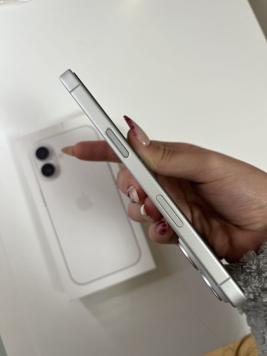 Iphone 16  branco 128gb