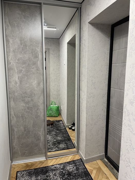 Здаю квартиру в центрі міста