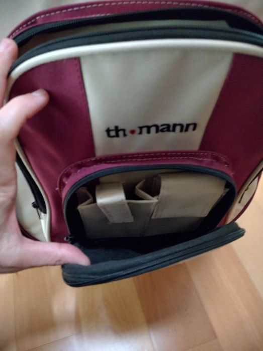 Softcase guitarra elétrica thomman novo. Excelente case.