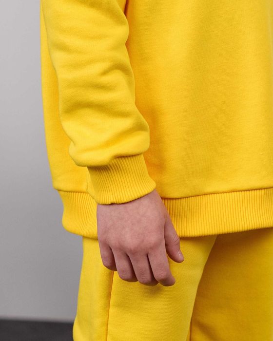 Новий ! Жовтий спортивний костюм  140 см = акція 380 грн !