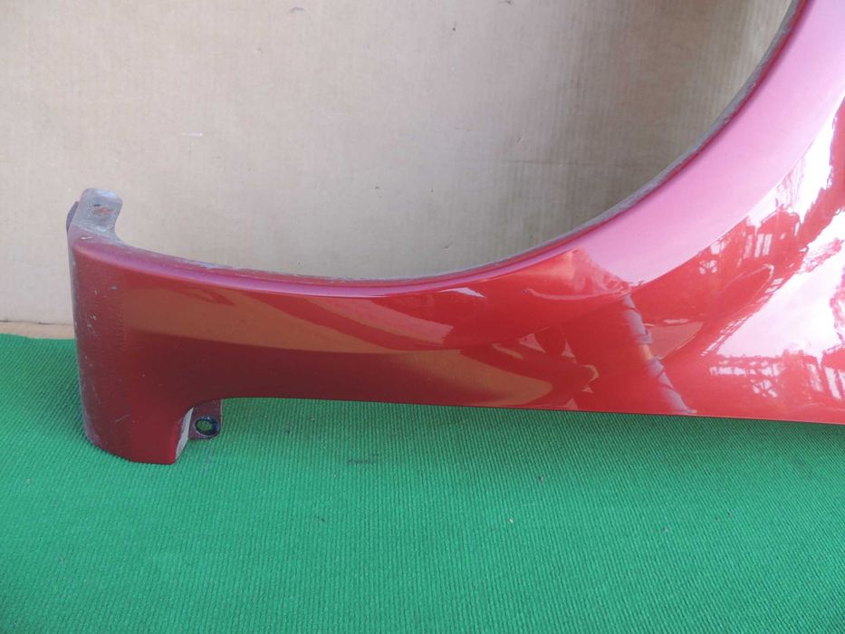 Błotnik przedni lewy Renault Modus 1 I 04,05,06,07,08,09,10-12 TEB76