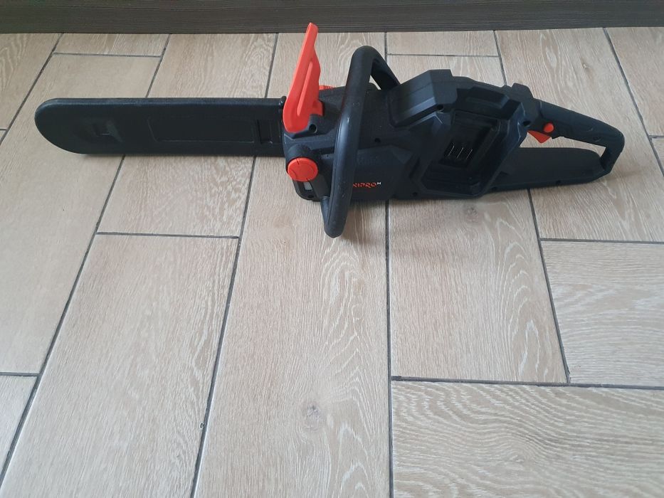 Акумуляторна ланцюгова пила Dnipro-M DCS-200BC Dual