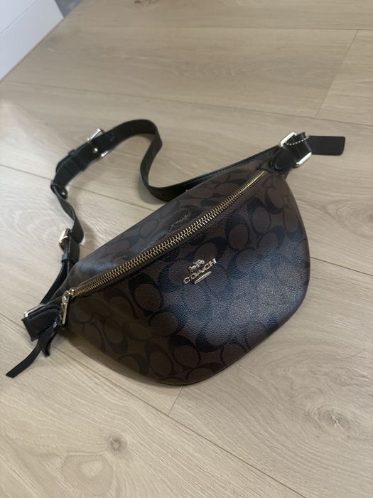 сумка бананка coach оригінал