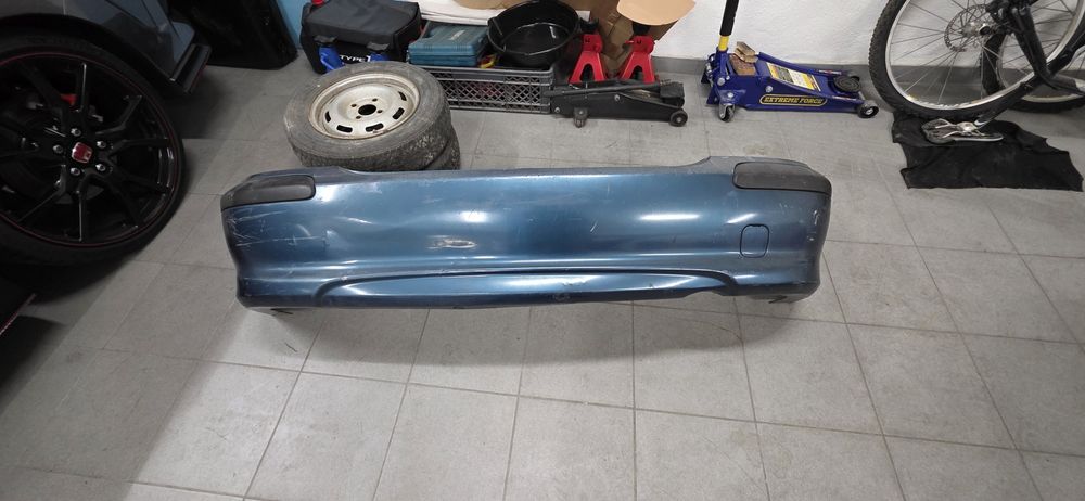 Parachoques original nissan almera