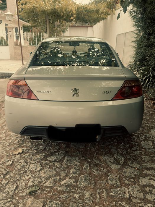 Peugeot 407 — fotografia 4