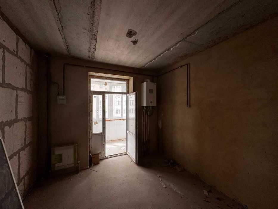 2-кіматна квартира 83 м² біля Парку Перемоги | Цегляний будинок, 2-контурний котел