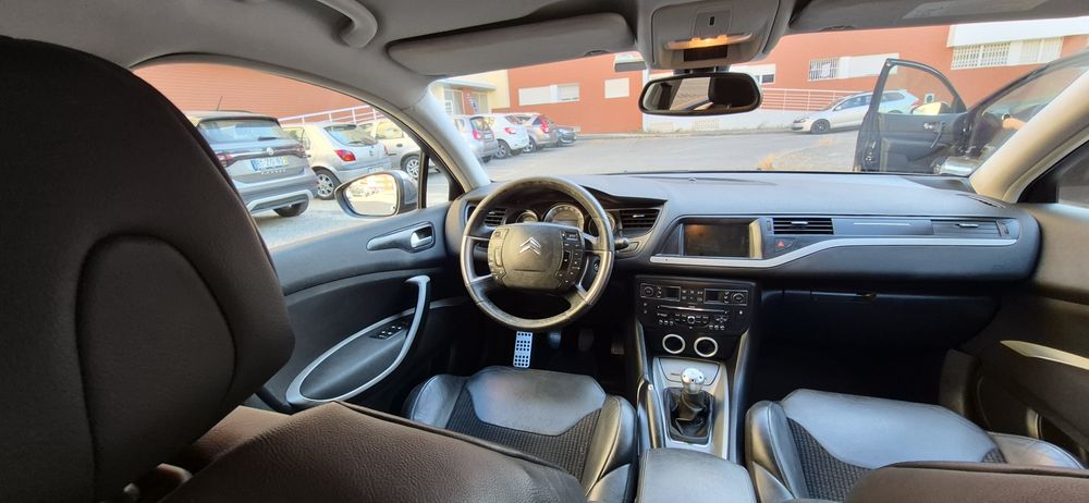 Citroën c5 1.6 hdi poucos kms  11