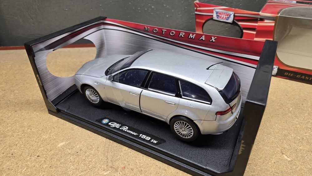 Alfa Romeo 159 motormax 1/18 norev minichamps kyosho Otto