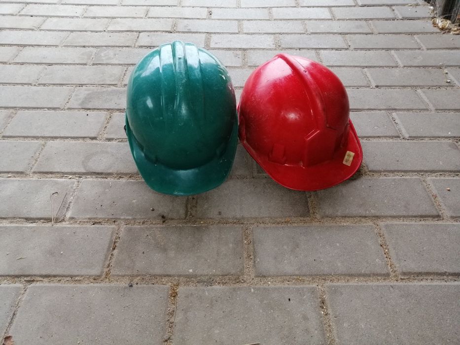 Sprzedam kask dla pracowników budowlanych