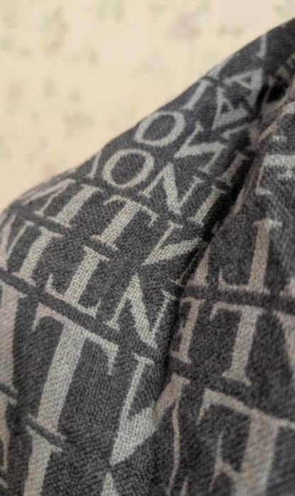 Шарф шерсть Valentino