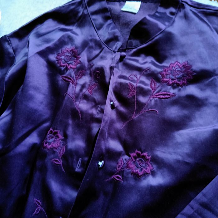 Szlafrok damski atłasowy.