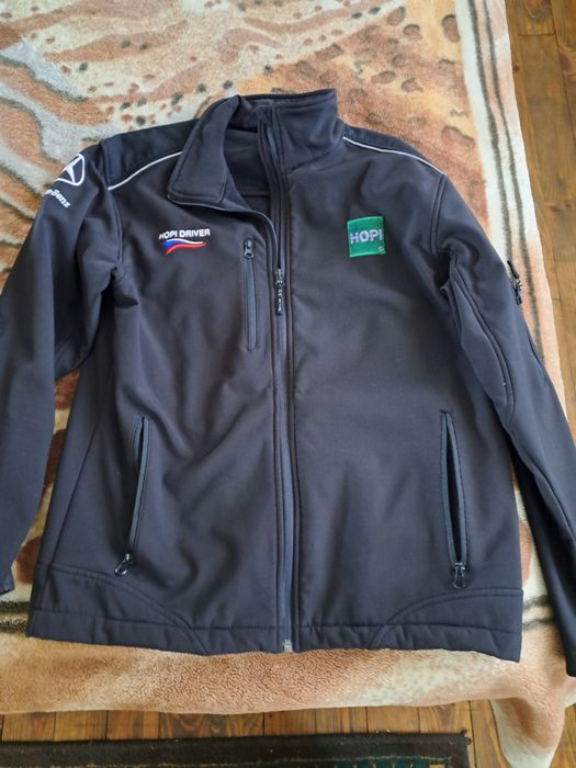 Куртки чоловічі весняні