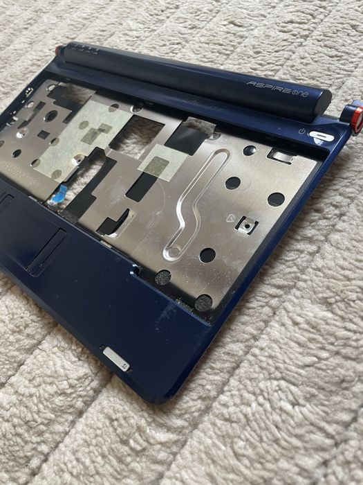 Acer Aspire One ZG5 Touchpad i Obudowa Górna Niebieska