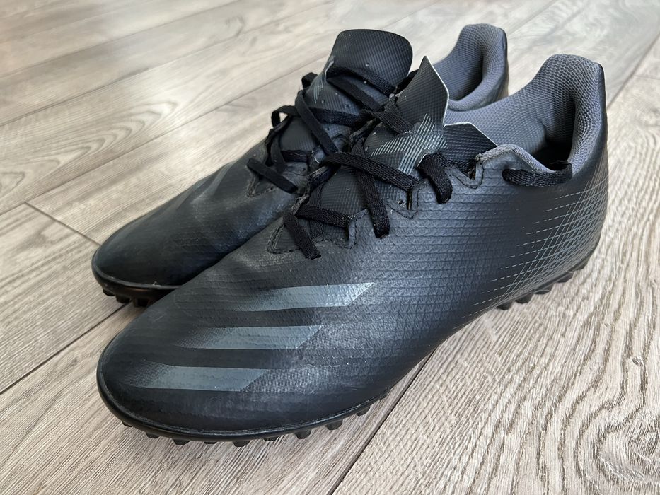 Продам сороконіжки Adidas