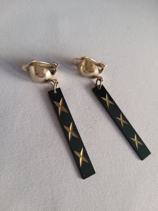 Klipsy wiszące czarne ze złotym vintage biżuteria sztuczna