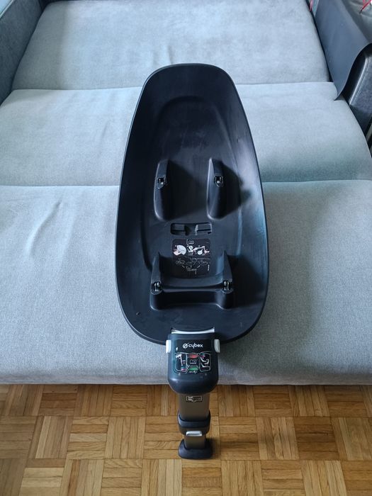 Zestaw fotelików+baza dla dziecka Cybex