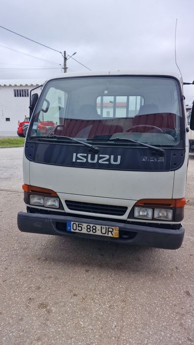 Isuze de caixa madeira