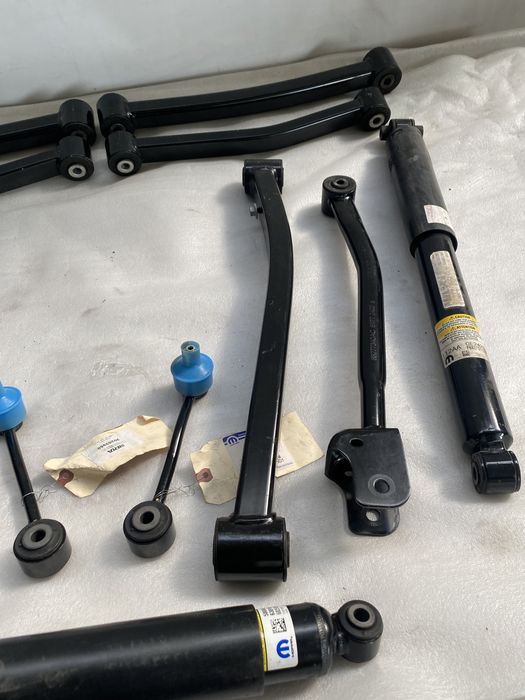 Jeep wrangler jl ричаги амортизатори